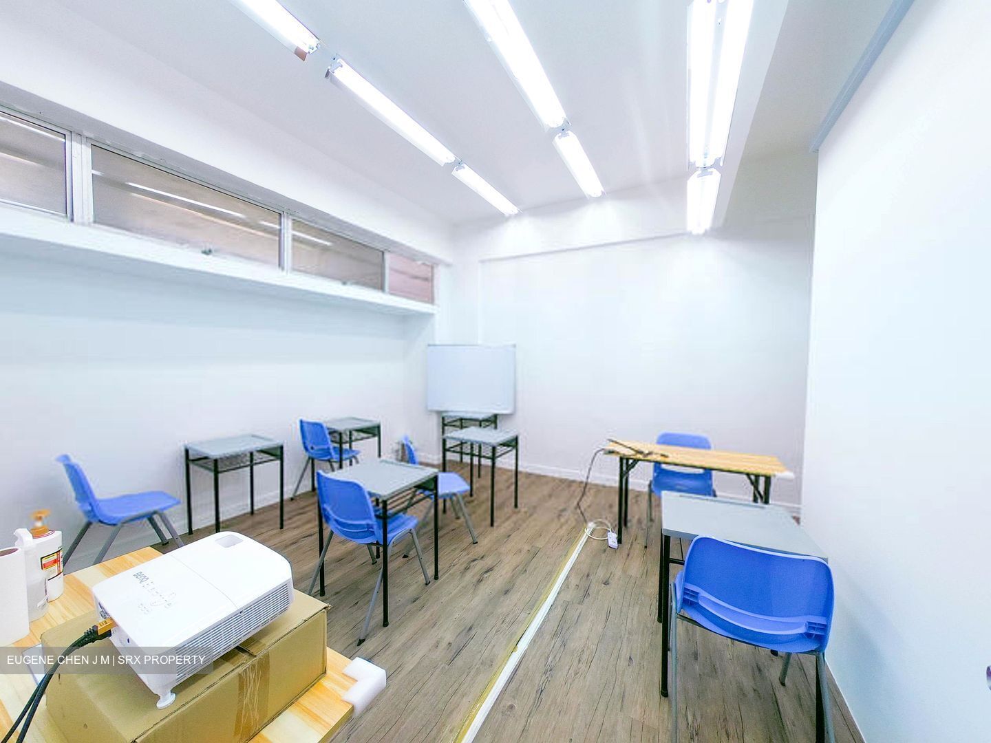 Jurong Gateway Road (D22), Office #368147721